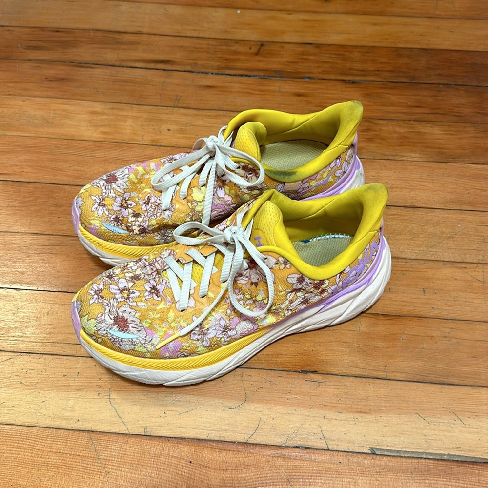 Hoka Yellow and Purple Floral Athletic Shoes size 8 - Picture 8 of 10